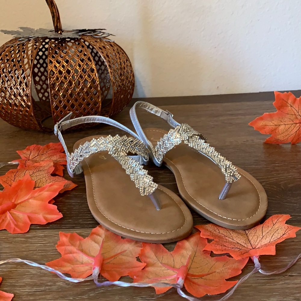 NEW SILVER LADIES WOMEN THONG SANDALS